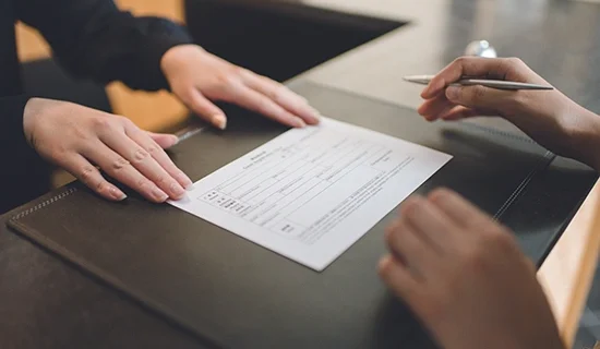 辦理登機手續退房